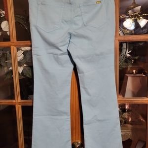 New Turquoise ladies blue jeans